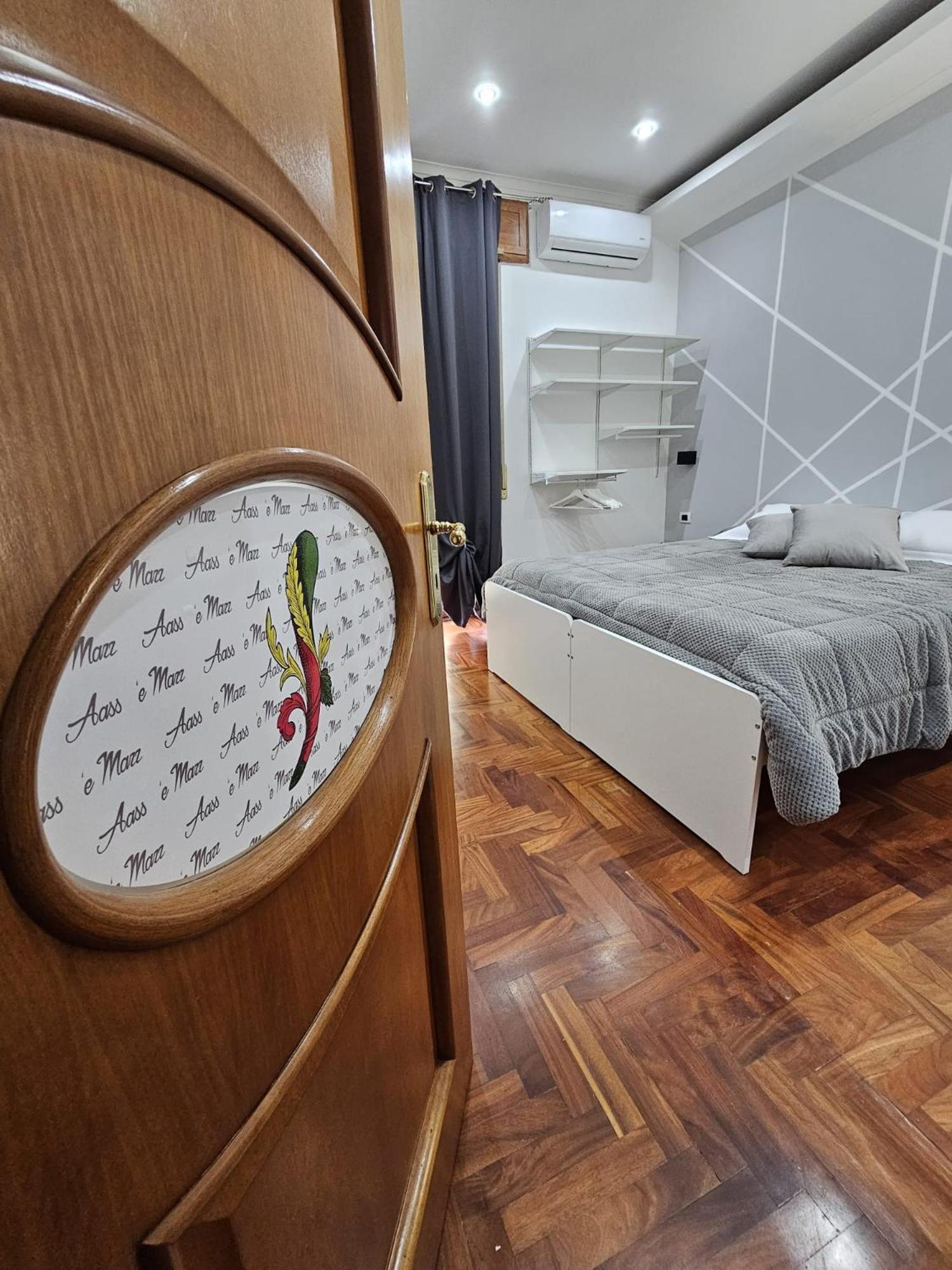 B&B Terronia Naples Luaran gambar