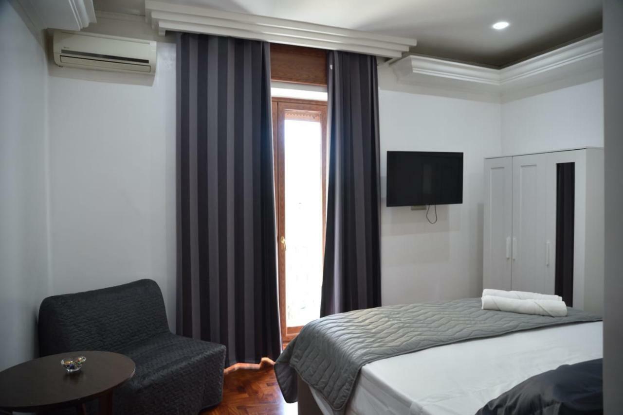B&B Terronia Naples Luaran gambar