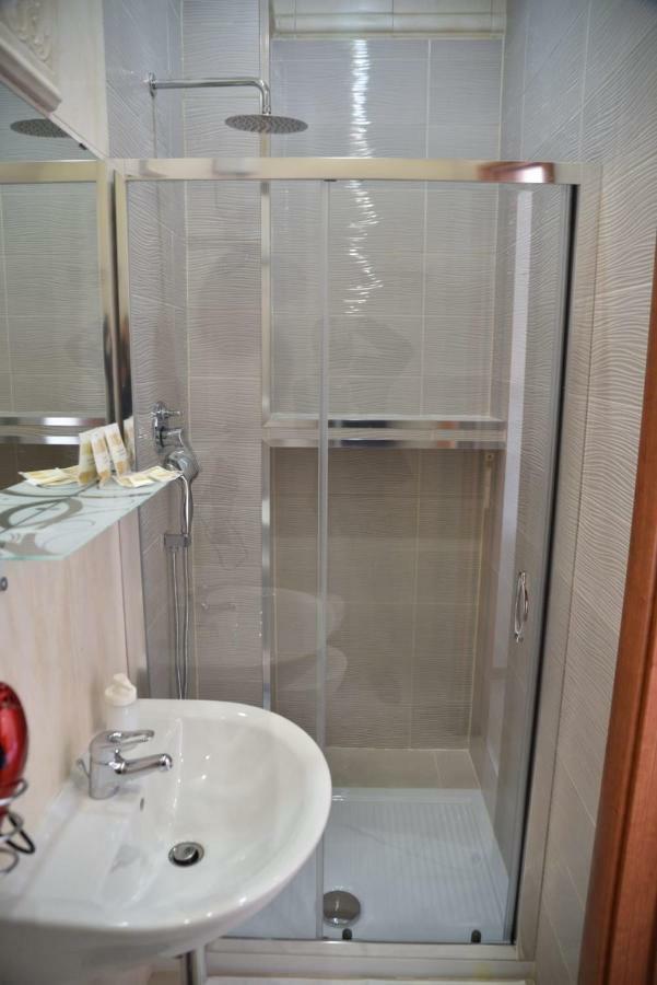B&B Terronia Naples Luaran gambar